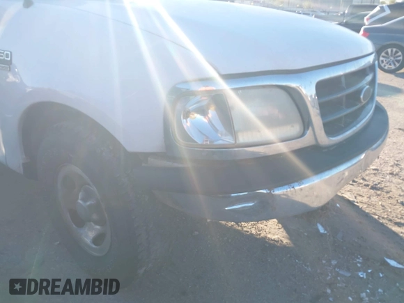 2001 Ford F-150 XL с VIN 1FTRX17W61KF65488, выставлен на аукционе IAAI как лот 40807535 с пробегом 298 274 миль миль и . История ставок и продаж доступна на DreamBid. Изображение 6.