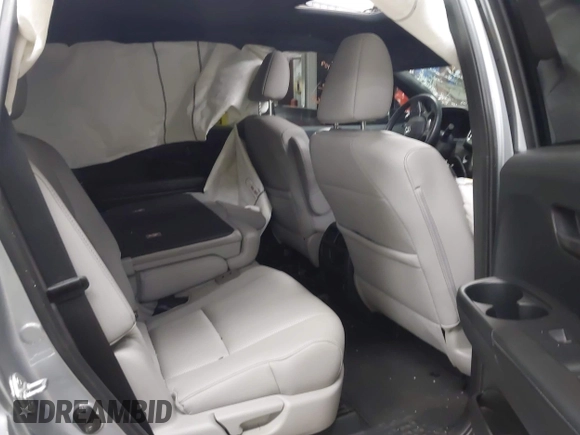 2023 Honda Passport EX-L with VIN 5FNYF8H56PB025612, listed as a IAAI auction lot 41937956 with 31,065 mi miles and . Bid and sale history available at DreamBid. Image 8.