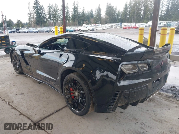2015 Chevrolet Corvette Z06 3LZ with VIN 1G1YU2D67F5606353, listed as a IAAI auction lot 41500987 with 20,876 mi miles. Bid and sale history available at carsss.com. Image 3.