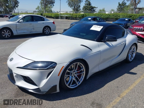 2020 Toyota GR Supra 3.0 with VIN WZ1DB4C09LW031264, listed as a IAAI auction lot 42021484 with 27,343 mi miles. Bid and sale history available at carsss.com. Image 23.