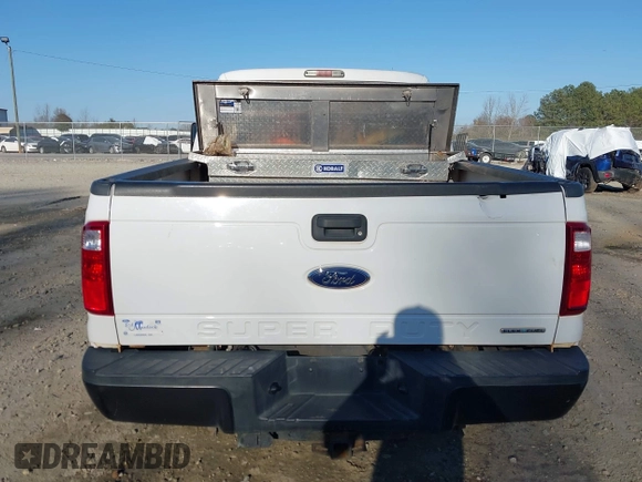 2016 Ford F-250 Lariat z VIN 1FT7W2B67GEC39794, wystawiony jako IAAI lot #41657419 z przebiegiem 270 641 mil mil oraz . Historia ofert i sprzedaży dostępna na DreamBid. Obrazek 17.