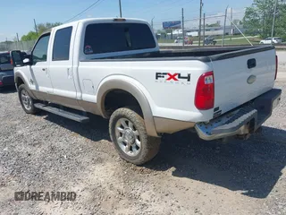 2011 Ford F-250 XL z VIN 1FT7W2BT3BEC34736, wystawiony jako IAAI lot #42133087 z przebiegiem Nie podano mil oraz . Historia ofert i sprzedaży dostępna na DreamBid. Obrazek 3.