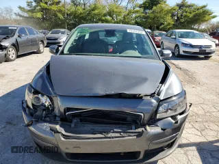 2010 Volvo C30 z VIN YV1672MK0A2183378, wystawiony jako Copart lot #76597384 z przebiegiem 180 428 mil mil oraz Szkoda całkowita • Salvage title. Historia ofert i sprzedaży dostępna na DreamBid. Obrazek 5.