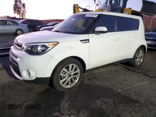 2018 Kia Soul + with VIN KNDJP3A50J7559486, listed as a Copart auction lot 43202055 with 109,211 mi miles and Salvage Title. Bid and sale history available at carsss.com. Image 1.