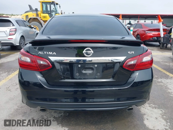 2017 Nissan Altima SV z VIN 1N4AL3AP4HC215163, wystawiony jako IAAI lot #41972238 z przebiegiem 147 627 mil mil oraz . Historia ofert i sprzedaży dostępna na DreamBid. Obrazek 16.
