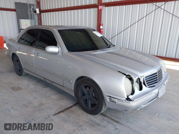 2001 Mercedes-Benz E-Class with VIN WDBJF65J81B215945, listed as a IAAI auction lot 41707410 with 227,668 mi miles. Bid and sale history available at carsss.com. Image 1.