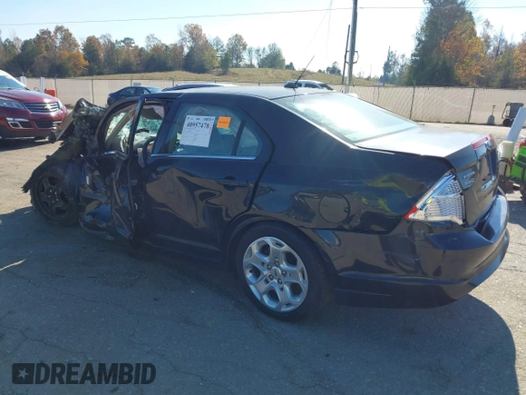 2010 Ford Fusion SE with VIN 3FAHP0HA3AR286591, listed as a IAAI auction lot 40957478 with 1 mi miles. Bid and sale history available at carsss.com. Image 3.