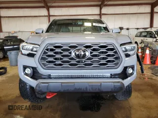 2020 Toyota Tacoma SR5 with VIN 3TMDZ5BN0LM091107, listed as a Copart auction lot 57582235 with 39,331 mi miles and Salvage title. Bid and sale history available at DreamBid. Image 5.