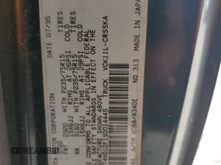 1995 Toyota T100 SR5 z VIN JT4VD12F1S0014445, wystawiony jako Copart lot #59764864 z przebiegiem 184 947 mil mil oraz Szkody całkowita. Historia ofert i sprzedaży dostępna na DreamBid. Obrazek 12.