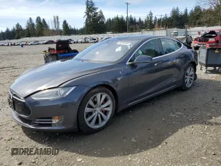 2015 Tesla Model S 85D with VIN 5YJSA1E48FF114300, listed as a Copart auction lot 50254545 with 120,608 mi miles and Salvage Title. Bid and sale history available at carsss.com. Image 1.