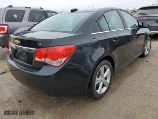 2015 Chevrolet Cruze LT with VIN 1G1PE5SB0F7192718, listed as a Copart auction lot 43453325 with 98,715 mi miles and Salvage Title. Bid and sale history available at carsss.com. Image 3.