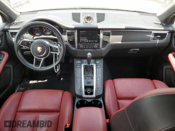 2018 Porsche Macan GTS with VIN WP1AG2A50JLB60934, listed as a Copart auction lot 61903095 with 66,021 mi miles and Salvage title. Bid and sale history available at DreamBid. Image 8.