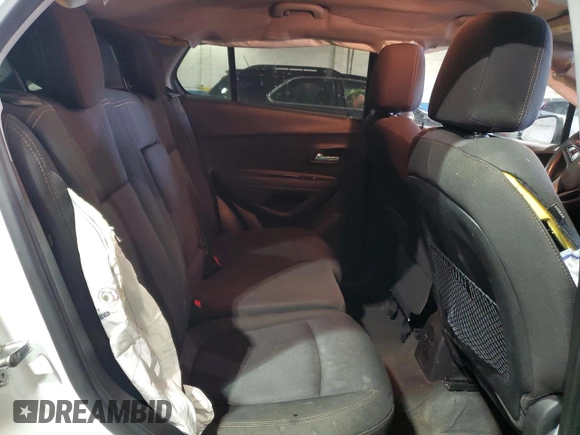 2018 Chevrolet Trax LT with VIN 3GNCJPSB9JL160326, listed as a Copart auction lot 86308334 with 122,096 mi miles and Clean Title. Bid and sale history available at carsss.com. Image 11.