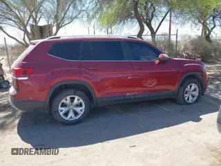 2018 Volkswagen Atlas SE with VIN 1V2CP2CA1JC595089, listed as a IAAI auction lot 42249116 with Not provided miles and . Bid and sale history available at DreamBid. Image 12.