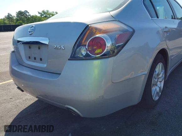 2012 Nissan Altima 2.5 S with VIN 1N4AL2AP6CN475426, listed as a IAAI auction lot 42046202 with 182,849 mi miles. Bid and sale history available at carsss.com. Image 14.