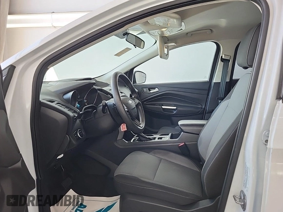 2017 Ford Escape SE z VIN 1FMCU0GD4HUB05330, wystawiony jako IAAI lot #42396863 z przebiegiem 66 420 mil mil oraz . Historia ofert i sprzedaży dostępna na DreamBid. Obrazek 35.