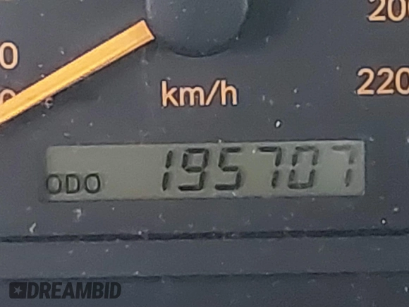 1998 Toyota Avalon XL with VIN 4T1BF18B5WU242038, listed as a IAAI auction lot 41577342 with 195,707 mi miles and . Bid and sale history available at DreamBid. Image 15.