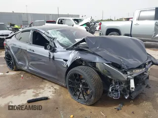2021 Tesla Model S Plaid с VIN 5YJSA1E6XMF429436, выставлен на аукционе IAAI как лот 41826114 с пробегом Не указан миль и . История ставок и продаж доступна на DreamBid. Изображение 1.