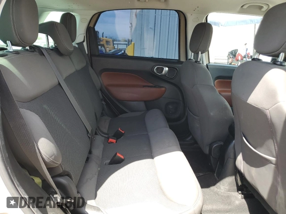 2015 FIAT 500L Urbana Trekking z VIN ZFBCFADH8FZ033661, wystawiony jako Copart lot #53711595 z przebiegiem 124 792 mil mil oraz Szkoda całkowita • Salvage title. Historia ofert i sprzedaży dostępna na DreamBid. Obrazek 10.