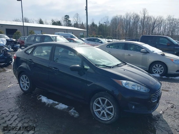 2019 Ford Fiesta SE with VIN 3FADP4BJ8KM137770, listed as a IAAI auction lot 41570607 with 89,160 mi miles. Bid and sale history available at carsss.com. Image 1.
