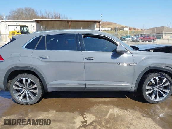 2023 Volkswagen Atlas SEL Premium R-Line с VIN 1V2FE2CA6PC206412, выставлен на аукционе IAAI как лот 41801027 с пробегом 64 898 миль миль и . История ставок и продаж доступна на DreamBid. Изображение 14.