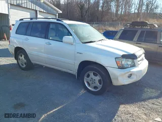 2006 Toyota Highlander with VIN JTEHP21A460181691, listed as a IAAI auction lot 41658694 with 217,517 mi miles. Bid and sale history available at carsss.com. Image 1.