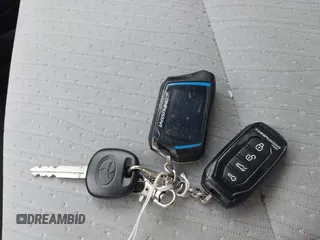 2020 Toyota Sienna LE Auto Access Seat with VIN 5TDKZ3DC6LS083567, listed as a IAAI auction lot 42401163 with 82,266 mi miles and . Bid and sale history available at DreamBid. Image 11.