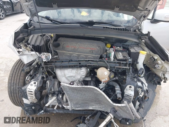 2015 Jeep Renegade Limited with VIN ZACCJADT5FPB78882, listed as a IAAI auction lot 42299074 with 137,089 mi miles and . Bid and sale history available at DreamBid. Image 10.