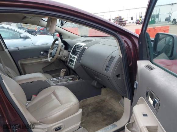 2009 Ford Edge Limited with VIN 2FMDK39C39BA45094, listed as a IAAI auction lot 41968011 with 195,897 mi miles. Bid and sale history available at carsss.com. Image 5.