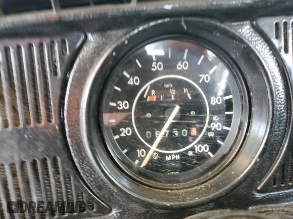 1973 Volkswagen Beetle with VIN 1132632464, listed as a Copart auction lot 70818624 with 6,730 mi miles and Clean Title. Bid and sale history available at DreamBid. Image 9.