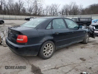2000 Audi A4 с VIN WAUDC28D4YA127848, выставлен на аукционе Copart как лот 82035314 с пробегом 260 362 миль миль и Списание • Salvage title. История ставок и продаж доступна на DreamBid. Изображение 3.
