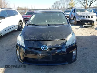 2011 Toyota Prius I with VIN JTDKN3DU4B0277746, listed as a IAAI auction lot 41892793 with 205,328 mi miles. Bid and sale history available at carsss.com. Image 12.