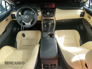 2019 Lexus NX 300 z VIN JTJBARBZ8K2190723, wystawiony jako Copart lot #60831895 z przebiegiem 28 268 mil mil oraz Szkoda całkowita • Salvage title. Historia ofert i sprzedaży dostępna na DreamBid. Obrazek 8.