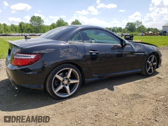 2015 Mercedes-Benz SLK-Class SLK 350 with VIN WDDPK5HA0FF110366, listed as a Copart auction lot 55655064 with 45,317 mi miles and Salvage Title. Bid and sale history available at carsss.com. Image 3.