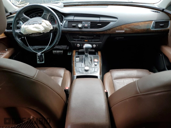 2014 Audi A7 Prestige с VIN WAU2GAFC0EN092102, выставлен на аукционе Copart как лот 53188665 с пробегом 102 767 миль миль и Списание • Salvage title. История ставок и продаж доступна на DreamBid. Изображение 8.