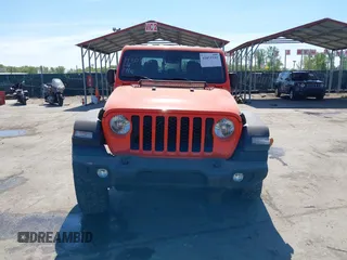 2020 Jeep Gladiator Sport S z VIN 1C6HJTAG0LL149161, wystawiony jako IAAI lot #42071132 z przebiegiem 153 062 mil mil oraz . Historia ofert i sprzedaży dostępna na DreamBid. Obrazek 12.