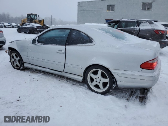 2002 Mercedes-Benz CLK 320/430 with VIN WDBLJ70G02T102690, listed as a Copart auction lot 78041304 with 235,235 mi miles and Salvage Title. Bid and sale history available at DreamBid. Image 2.