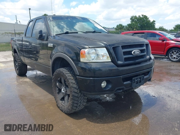 2006 Ford F-150 XLT с VIN 1FTPX14596NA21821, выставлен на аукционе IAAI как лот 42192066 с пробегом Не указан миль и . История ставок и продаж доступна на DreamBid. Изображение 1.
