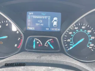 2014 Ford Escape SE with VIN 1FMCU9GX4EUE01300, listed as a IAAI auction lot 41674134 with 136,192 mi miles. Bid and sale history available at carsss.com. Image 7.