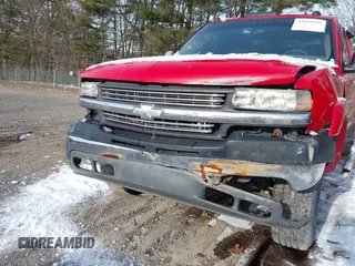 2002 Chevrolet Silverado 1500 LS with VIN 1GCEK19T42Z227273, listed as a IAAI auction lot 41595432 with 247,934 mi miles and . Bid and sale history available at DreamBid. Image 6.