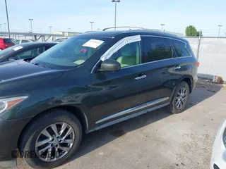 2013 Infiniti JX35 z VIN 5N1AL0MM0DC302090, wystawiony jako IAAI lot #42225621 z przebiegiem 198 767 mil mil oraz . Historia ofert i sprzedaży dostępna na DreamBid. Obrazek 6.