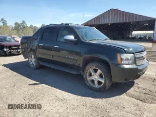 2013 Chevrolet Avalanche LT with VIN 3GNMCFE09DG203076, listed as a Copart auction lot 49719845 with 169,564 mi miles and Salvage Title. Bid and sale history available at DreamBid. Image 4.