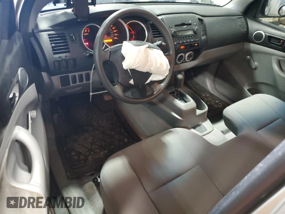 2008 Toyota Tacoma с VIN 5TENX22N68Z555911, выставлен на аукционе Copart как лот 55480995 с пробегом 151 042 миль миль и Списание • Salvage title. История ставок и продаж доступна на DreamBid. Изображение 8.