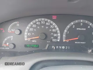 2002 Ford F-150 XL z VIN 1FTRX18W92KE21921, wystawiony jako IAAI lot #42488433 z przebiegiem 151 746 mil mil oraz . Historia ofert i sprzedaży dostępna na DreamBid. Obrazek 7.