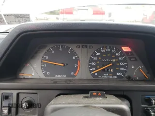 1987 Honda Civic z VIN 1HGEC4638HA016153, wystawiony jako Copart lot #73868274 z przebiegiem 22 876 mil mil oraz Tytuł czysty. Historia ofert i sprzedaży dostępna na DreamBid. Obrazek 9.