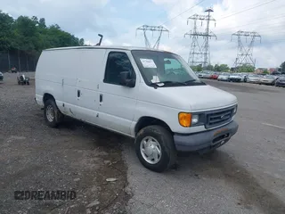 2006 Ford Econoline Cargo с VIN 1FTNE24W06DA77101, выставлен на аукционе IAAI как лот 42740817 с пробегом 196 854 миль миль и . История ставок и продаж доступна на DreamBid. Изображение 1.