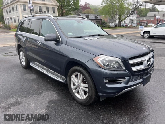 2013 Mercedes-Benz GL 450 z VIN 4JGDF7CE1DA247796, wystawiony jako Copart lot #59948105 z przebiegiem 133 542 mil mil oraz Czysty tytuł • Clean title. Historia ofert i sprzedaży dostępna na DreamBid. Obrazek 1.