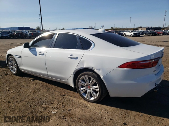 2017 Jaguar XF 35t Premium with VIN SAJBD4BVXHCY30154, listed as a Copart auction lot 76931694 with 95,207 mi miles and Clean Title. Bid and sale history available at carsss.com. Image 2.