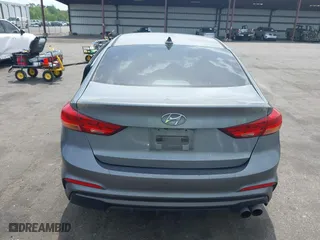 2018 Hyundai Elantra Sport with VIN KMHD04LB0JU597002, listed as a IAAI auction lot 41983087 with 95,583 mi miles. Bid and sale history available at carsss.com. Image 16.