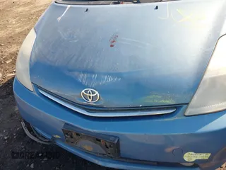 2006 Toyota Prius with VIN JTDKB20U463163128, listed as a IAAI auction lot 41647868 with Not Provided miles. Bid and sale history available at carsss.com. Image 10.